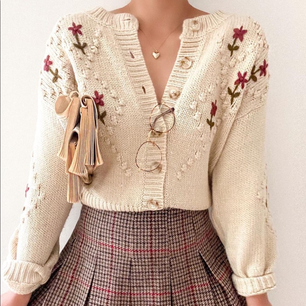 Floral Embroidery cardigan